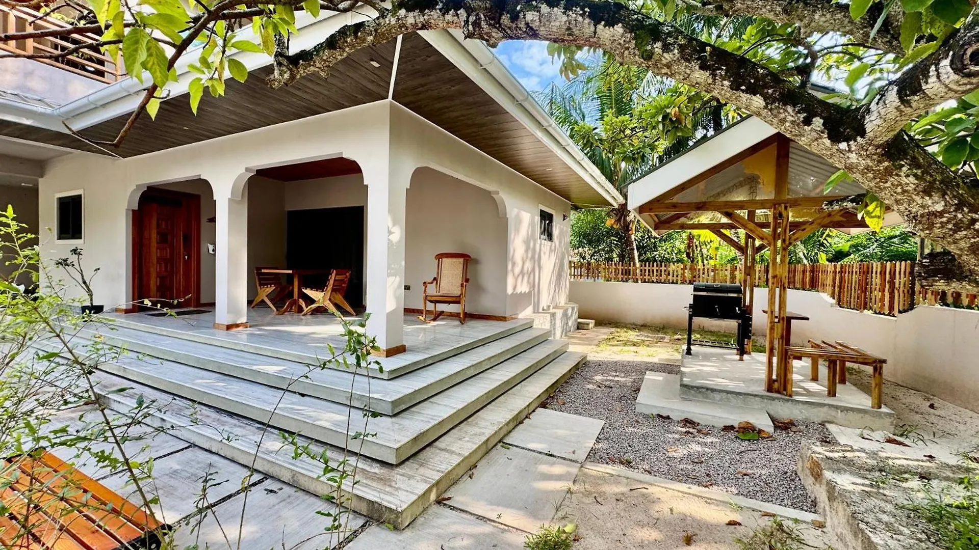 Alibel Beach Villa Anse a La Mouche